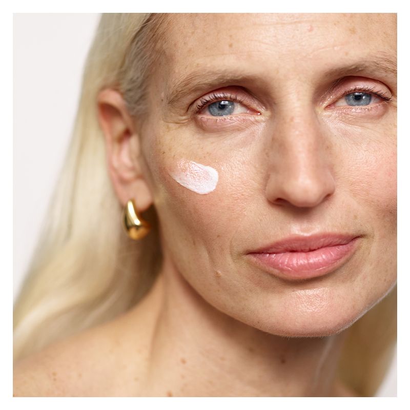 LANCASTER Sun Beauty Nude Skin Sensation Sun Protective Fluid Spf 30